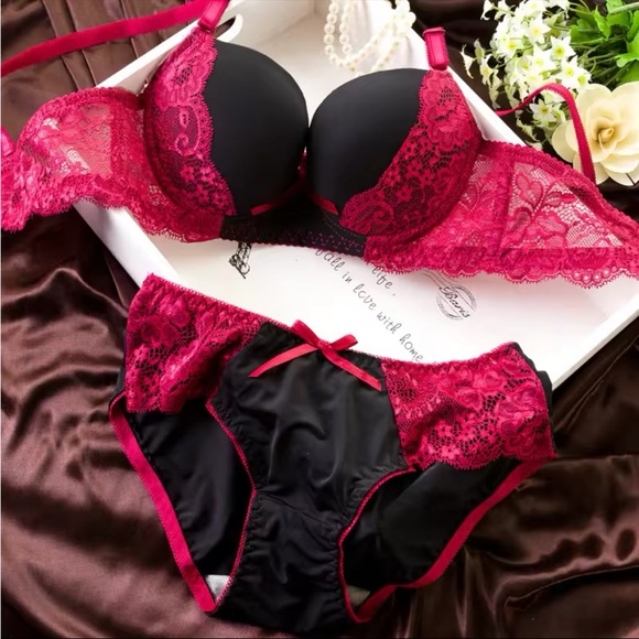 Maroon Black Lace Push Up Bra + Panty Set - Picture 1 of 2